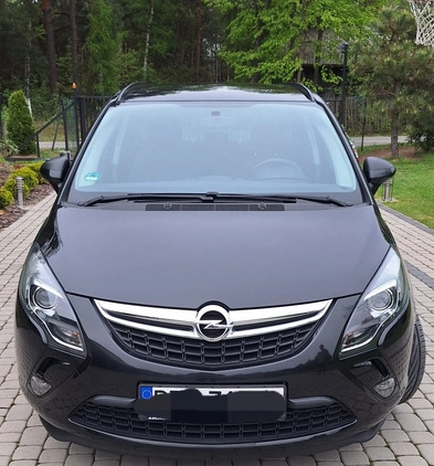 Opel Zafira cena 42500 przebieg: 89000, rok produkcji 2014 z Bieżuń małe 79